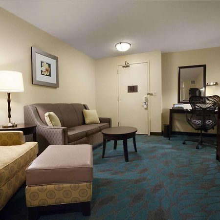 Hilton Garden Inn Fargo Zewnętrze zdjęcie