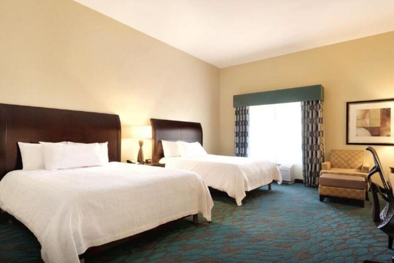 Hilton Garden Inn Fargo Zewnętrze zdjęcie