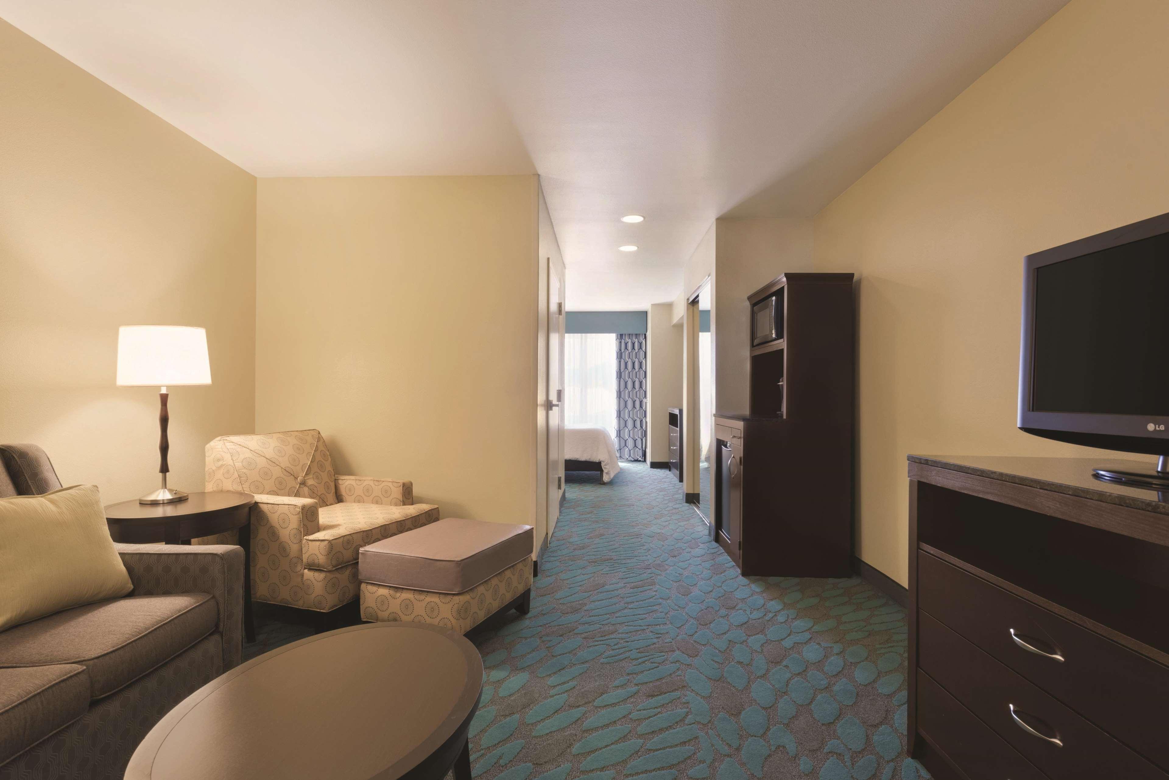 Hilton Garden Inn Fargo Zewnętrze zdjęcie