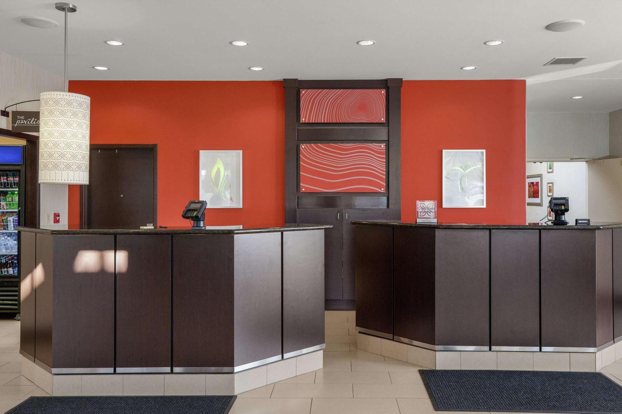 Hilton Garden Inn Fargo Zewnętrze zdjęcie